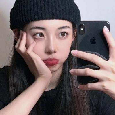 情迷希拉曼地：璀璨名姝